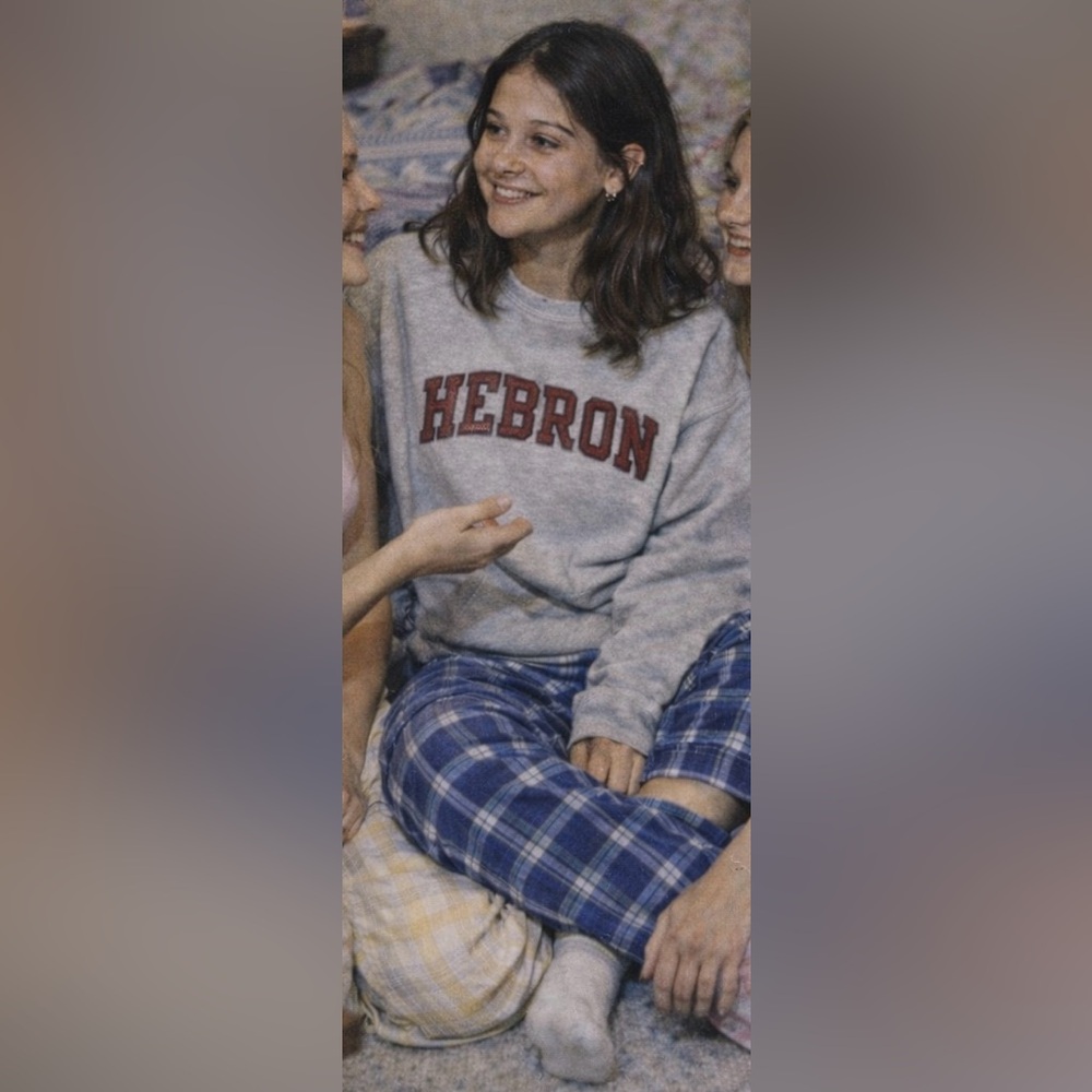Hebron Gray and Red sweatshirt front pockets